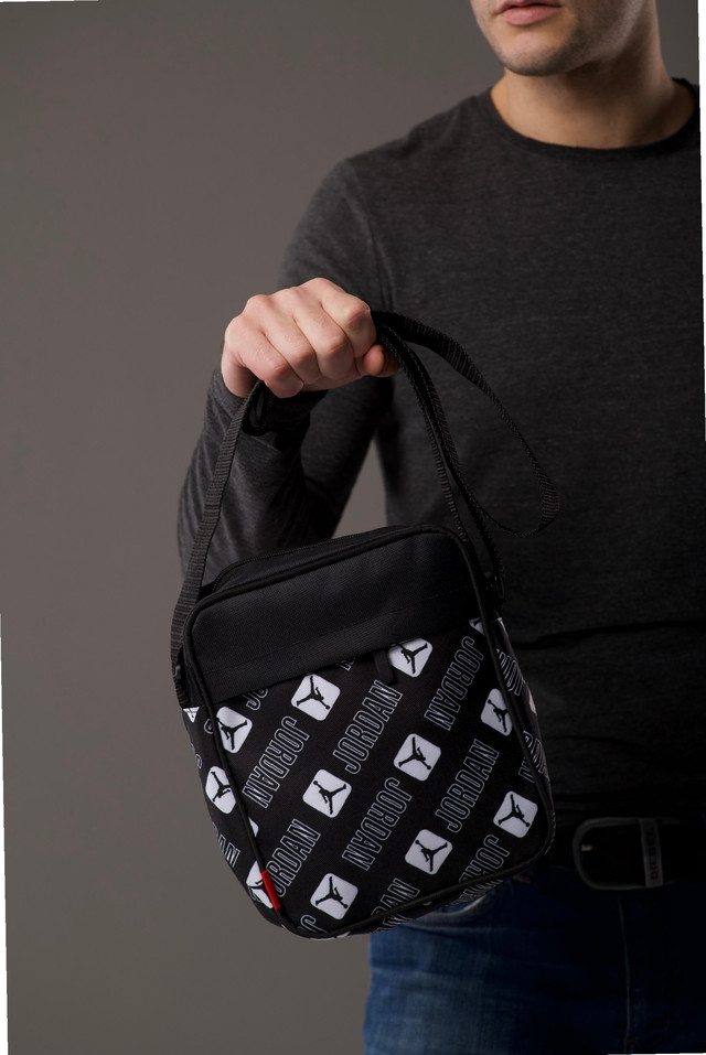 сумка чоловіча зручна через плече