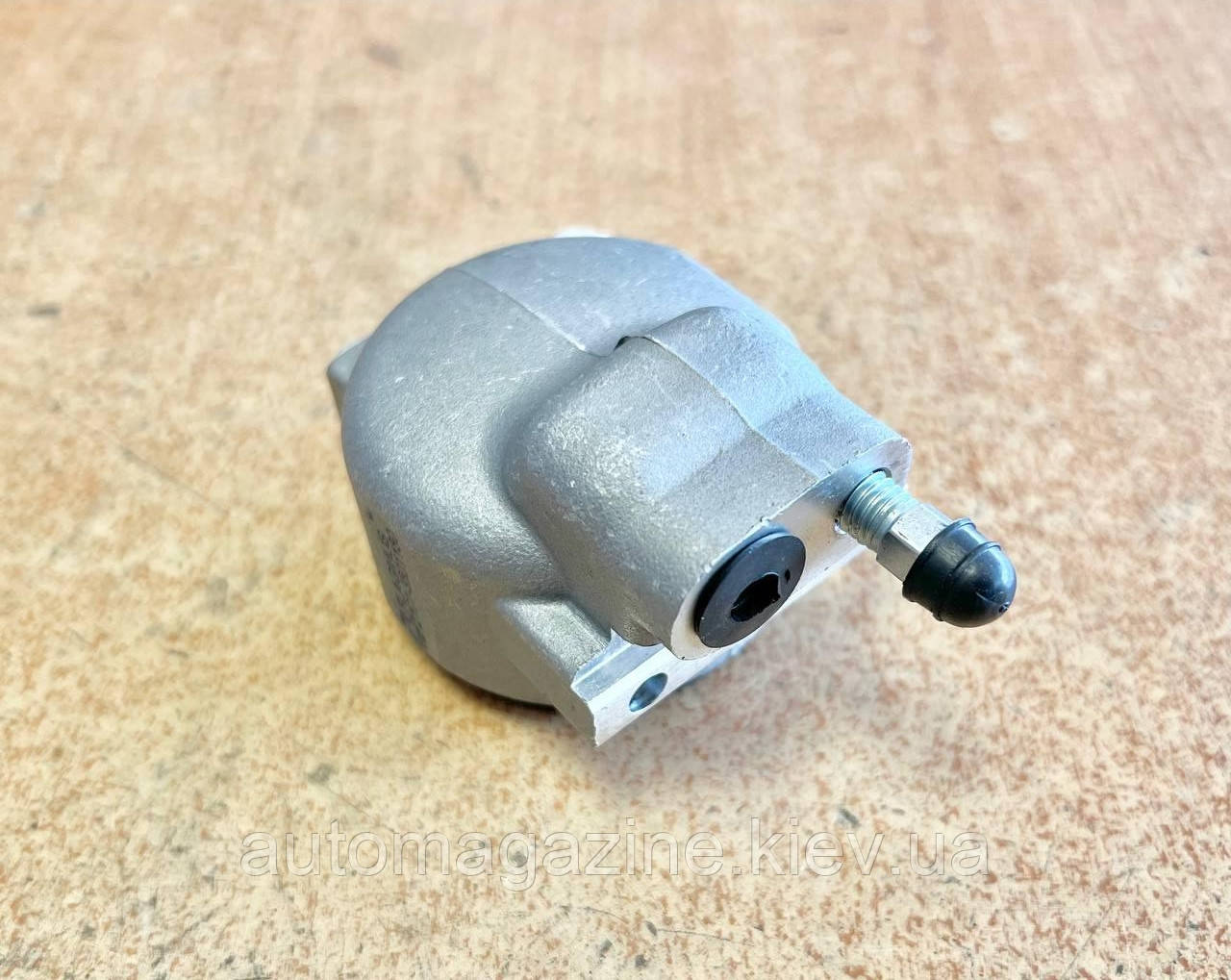 Циліндр гальмівний передній ВАЗ 2101, 2102, 2103, 2104, 2105, 2106, 2107 (зовнішній правий), фото 1