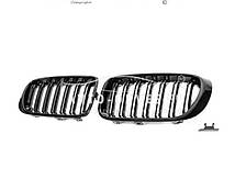 Решітка ніздрі BMW X4 F26 2014-2018 - тип: M-Look чорний глянець