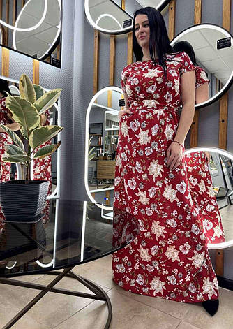 Сукня довга із софтової тканини А силуету червоного кольору з квітковим принтом. Розміри від 44 до 58, фото 1