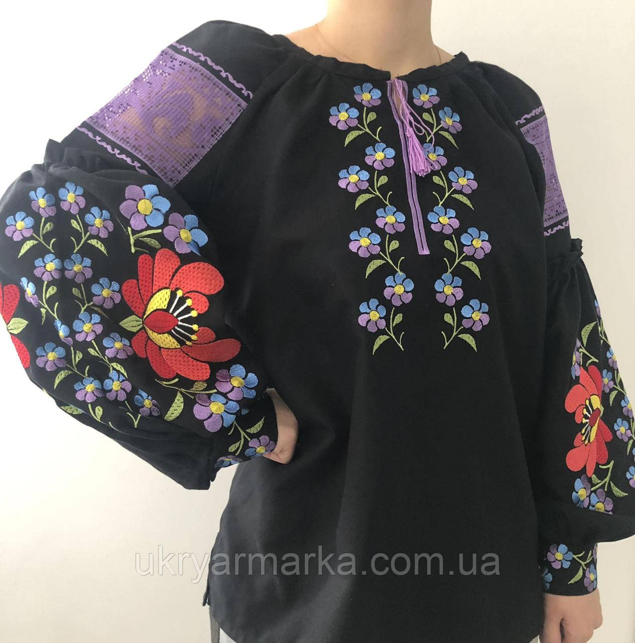 Елегантна чорна сорочка з квітами "Незабудки"