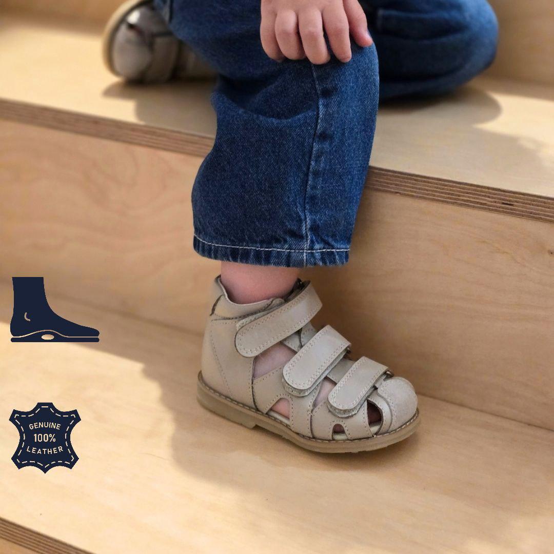 Дитячі шкіряні ортопедичні босоніжки з супінатором 28 розмір, фото 1