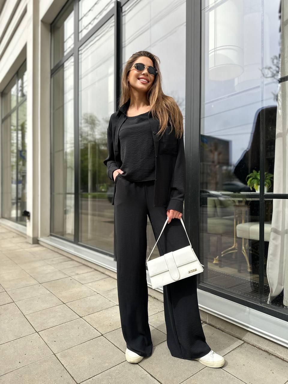 Жіночий літній легкий брючний костюм прогулянковий трійка жниварка сорочка довгий рукав майка прямі штани, фото 1