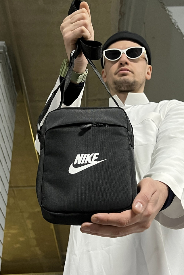 барсетка чорна для чоловіків через плече