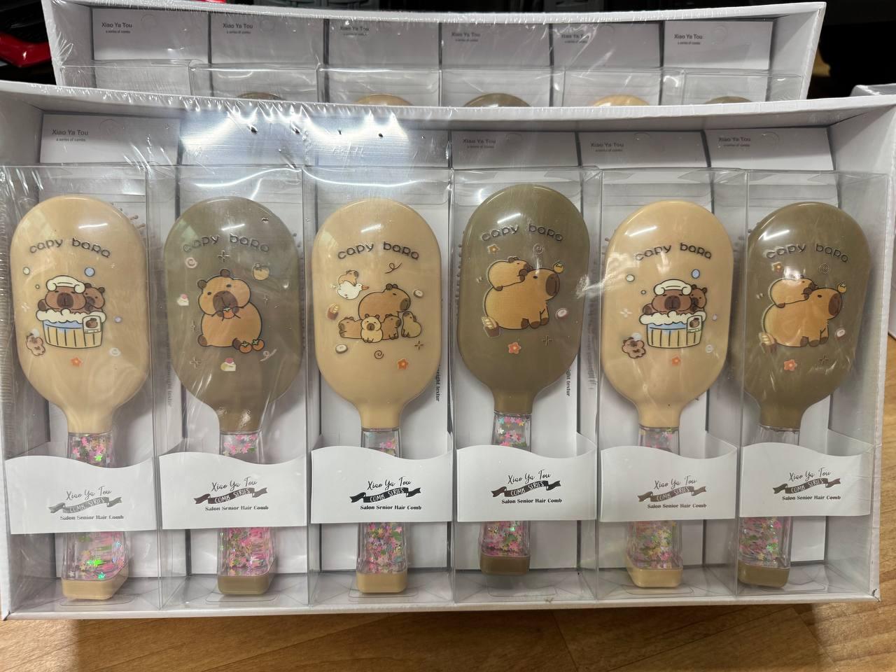 Гребінець для волосся Salon Senior Hair Comb Capy Bara