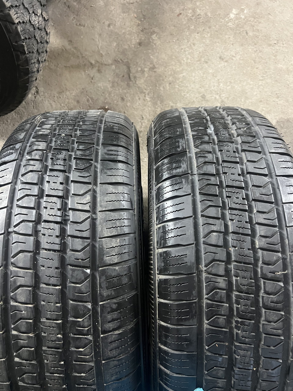 2шт Шини R17 285/65