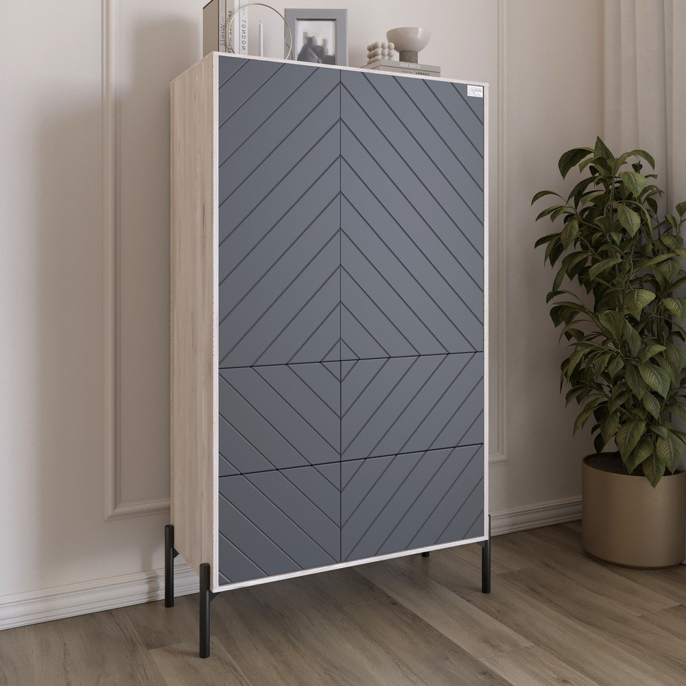 Комод-пенал з рельєфним оздобленням фасаду та чорними металевими ніжками LION Амарант 84x40x150 см Самоа Димчастий/Графітовий