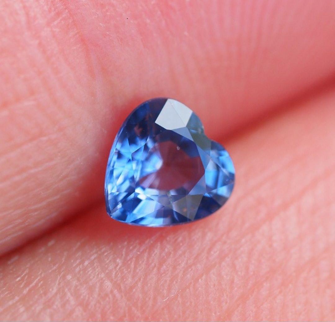 Сапфір серце  0,57 Cts. 5.12 х 5.2 х  2.7 мм, фото 1