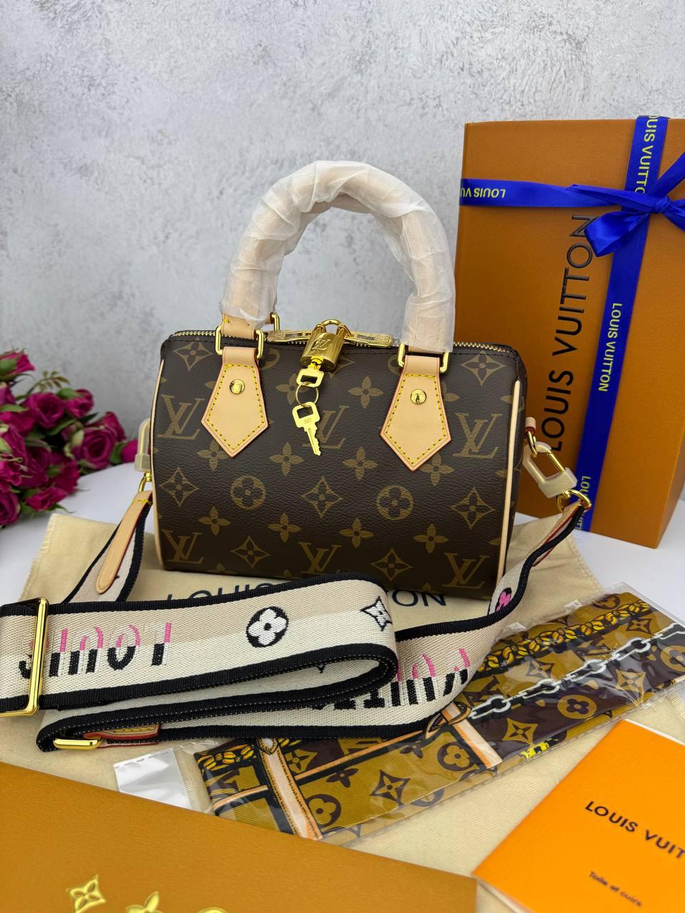 Louis Vuitton Speedy Bandouliere 20