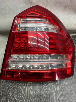 Ліхтар зовнішній MERCEDES GL-CLASS X164 06-12 M273923 2011 задн. прав. (б/у)