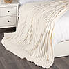 Двоспальний плед-покривало 230х200см, "Шарпей", Молочний / Велюрове покривало на ліжко, фото 4