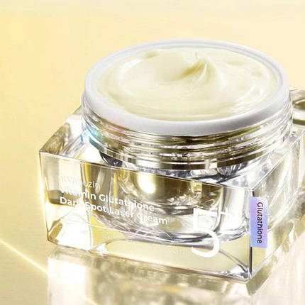 Освітлювальний крем з глутатіоном Numbuzin No.5+ Vitamin Glutathione Dark Spot Laser 50 мл, фото 2