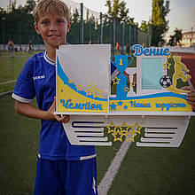 Медальниця футбол. Тримач для медалей футбол. Медальниця футболісту. Поличка для футболіста. Дипломниця