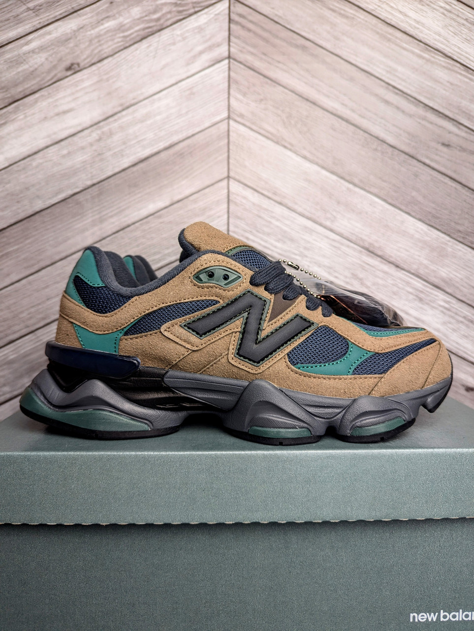 Кросівки New Balance 9060 Brown Green Коричневі Взуття Нью Баланс 9060 замша текстиль весна літо Унісекс, фото 1