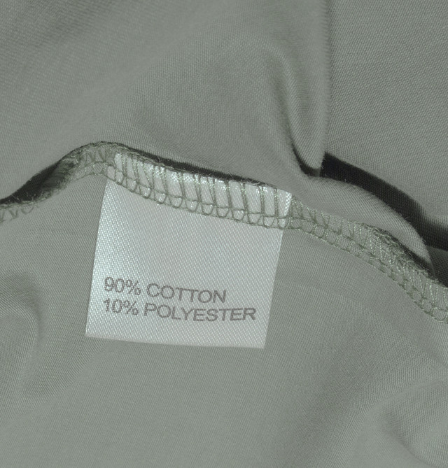 Легка літня футболка