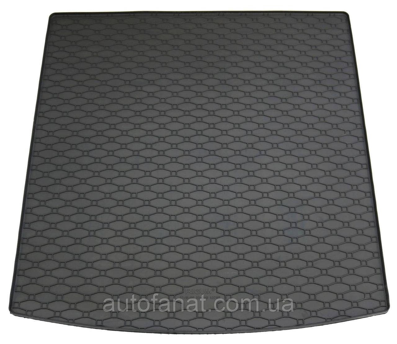Килимок у багажник Volkswagen Golf V Variant 2003–2009 / Golf VI Variant 2009–2013, гумовий, модельний, Rigum Чехія (437195)