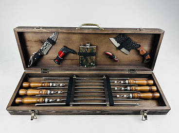 Набір шампурів в дерев'яному кейсі ЯГУАР