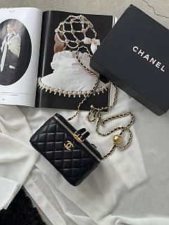 Сумка Chanel Classic Black Lambskin чорний