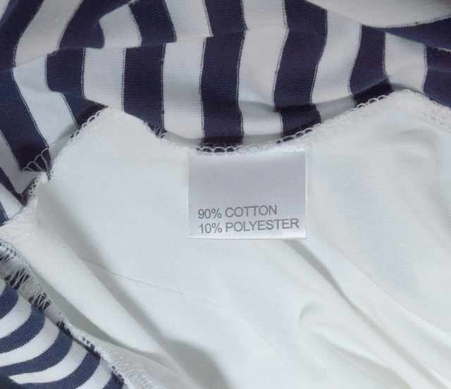 Блуза футболка Сучасна футболка з стразами