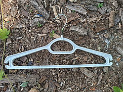 Плічка костюмні пластикові для одягу 41 см