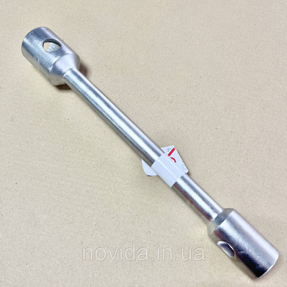 Ключ балонний I-подібний квадрат 22х38 мм INTERTOOL XT-4206