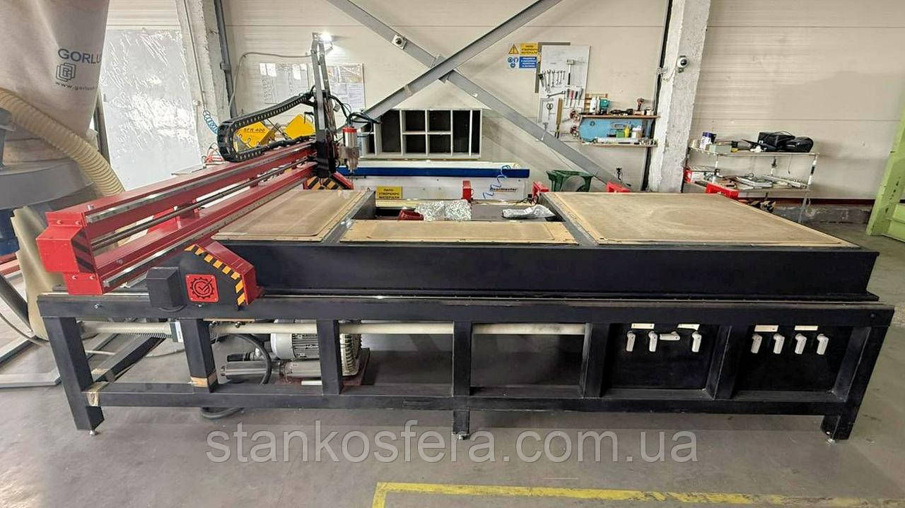 Vector 3217FV.DOOR фрезерний верстат з ЧПУ б/в 2020р. з поворотним шпинделем для виробництва дверей
