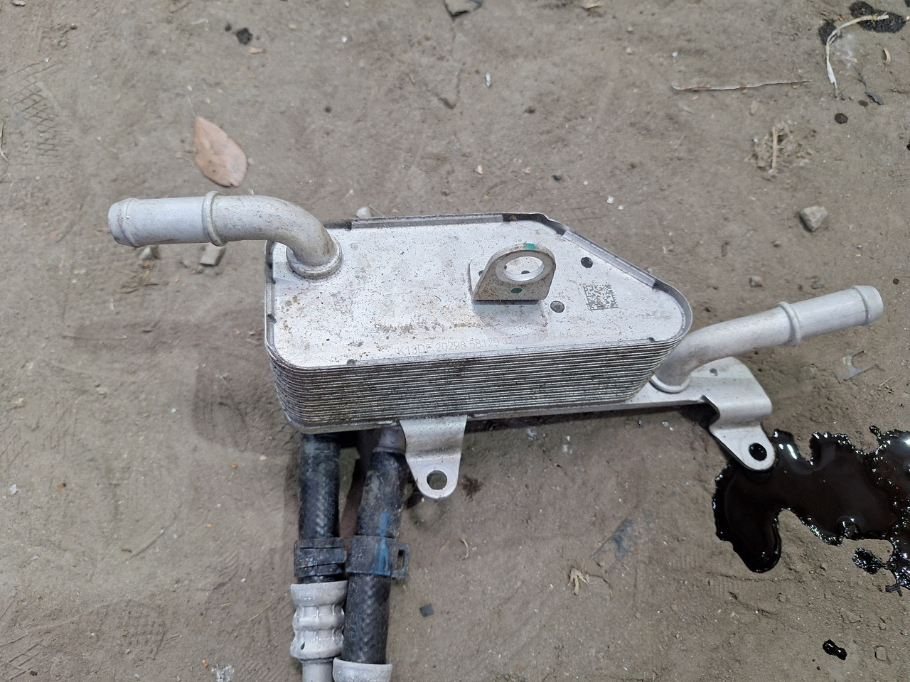 Ford Edge 2019-2024 Теплообмінник масляний радіатор охолодження АКПП 2.0Т J1GP7869AA JX6Z7869B, фото 1