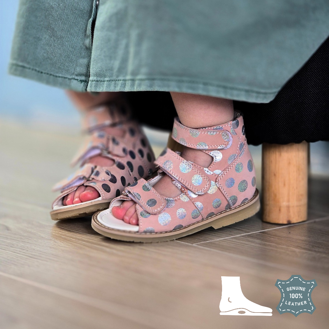 Дитячі шкіряні ортопедичні босоніжки на дівчинку з супінатором 23 розмір, фото 1