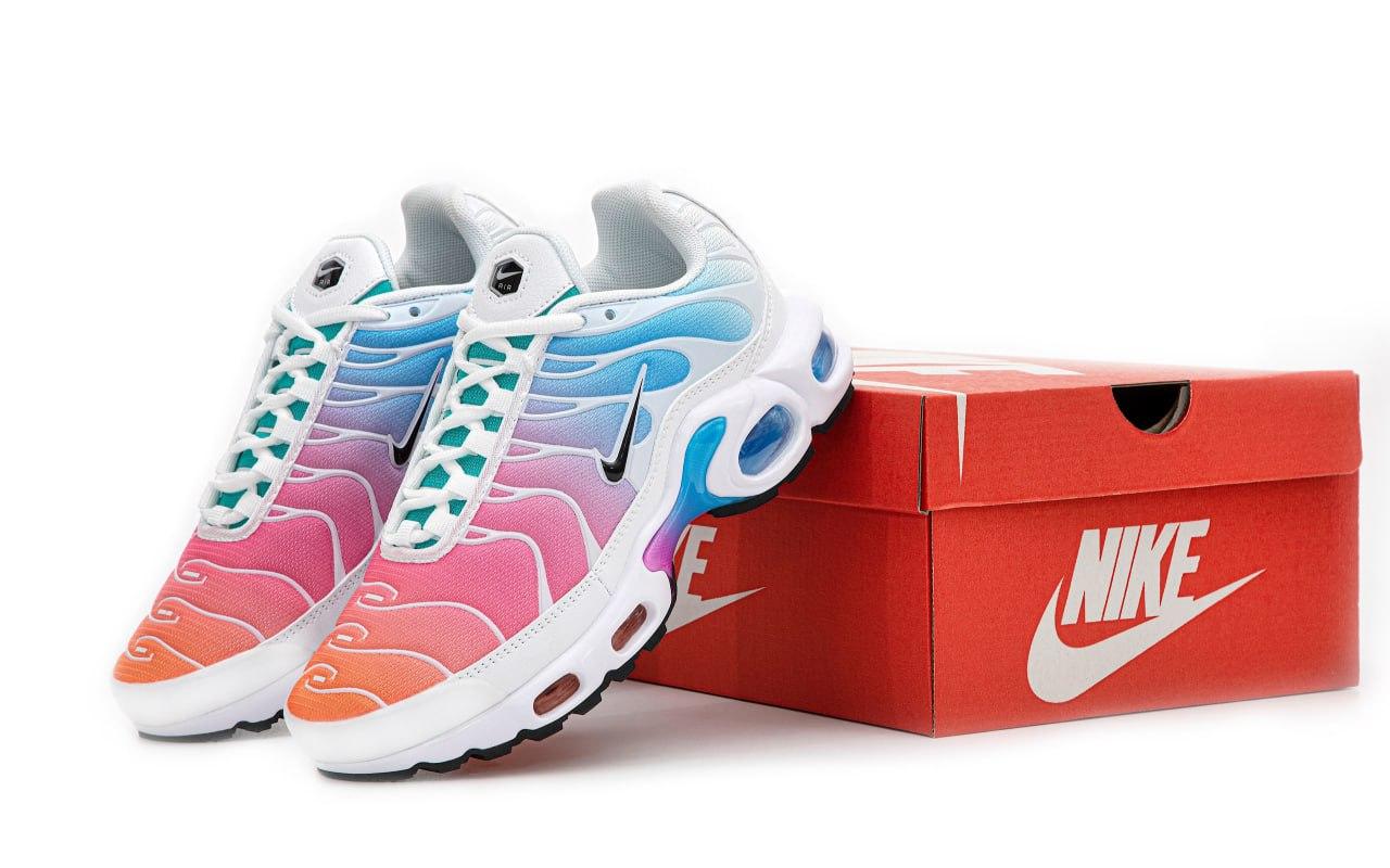 Жіночі Кросівки Nike Air Max Plus TN