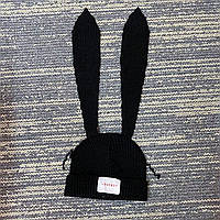 Шапка середньої товщини з довгими вушками зайчика кролика Loverboy. В'язана аніме шапка з вухами зайця Чорного кольору