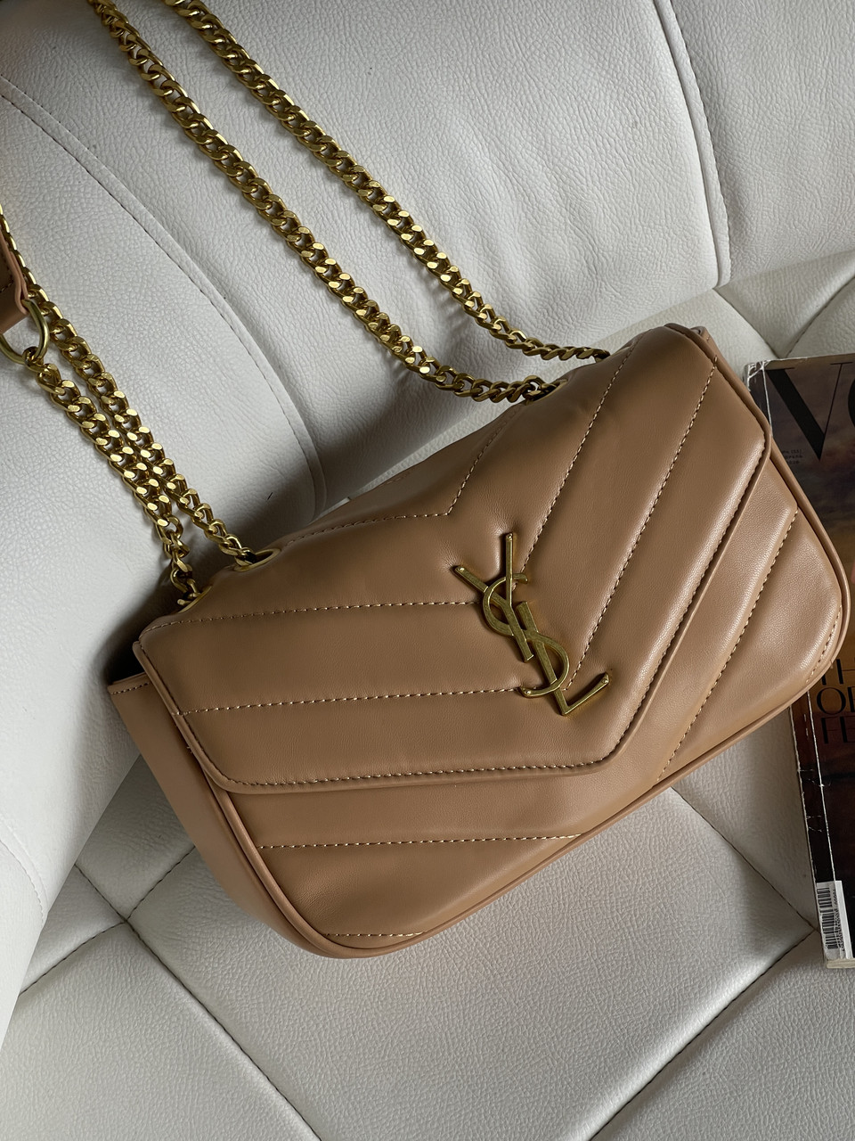 Жіноча сумка Yves Saint Laurent Loulou leather bag через плече бежевий Лоран Medium size, фото 1