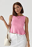 Трикотажний розкльошений жіночий топ рожева ошатна майка під піджак кроп топ на літо, фото 2