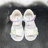 Босоніжки дитячі для дівчинки Y.TOP білі із закритою п'ятою 5701