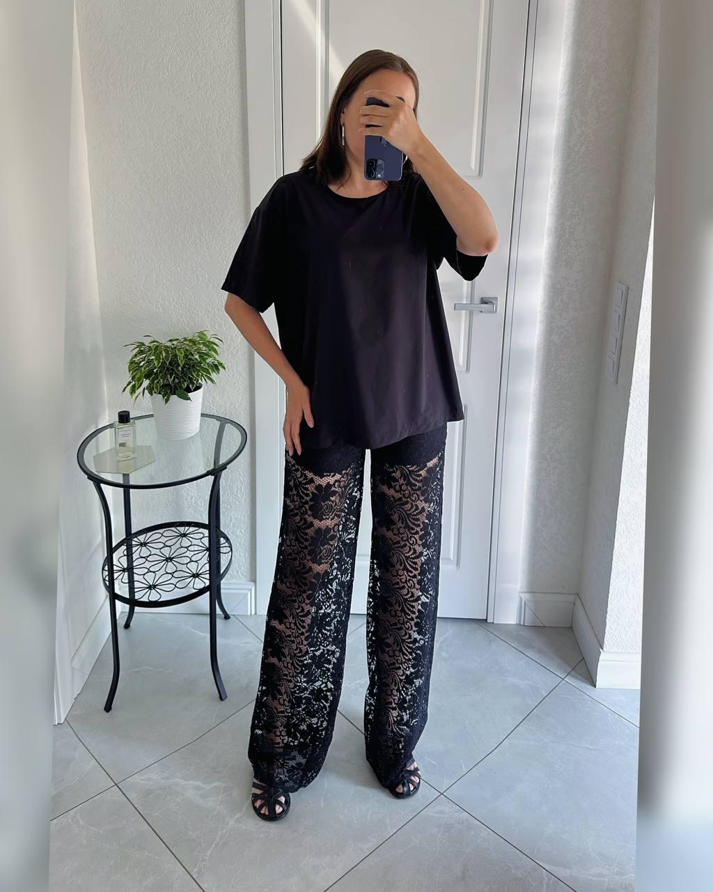 Романтичний та стильний костюм з гіпюровими штанами чорного кольору, фото 1