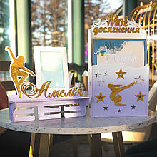 Медальниця та дипломниця для гімнастики. Коробочка для грамот. Холдер для медалей гімнастики. Дипломниця.