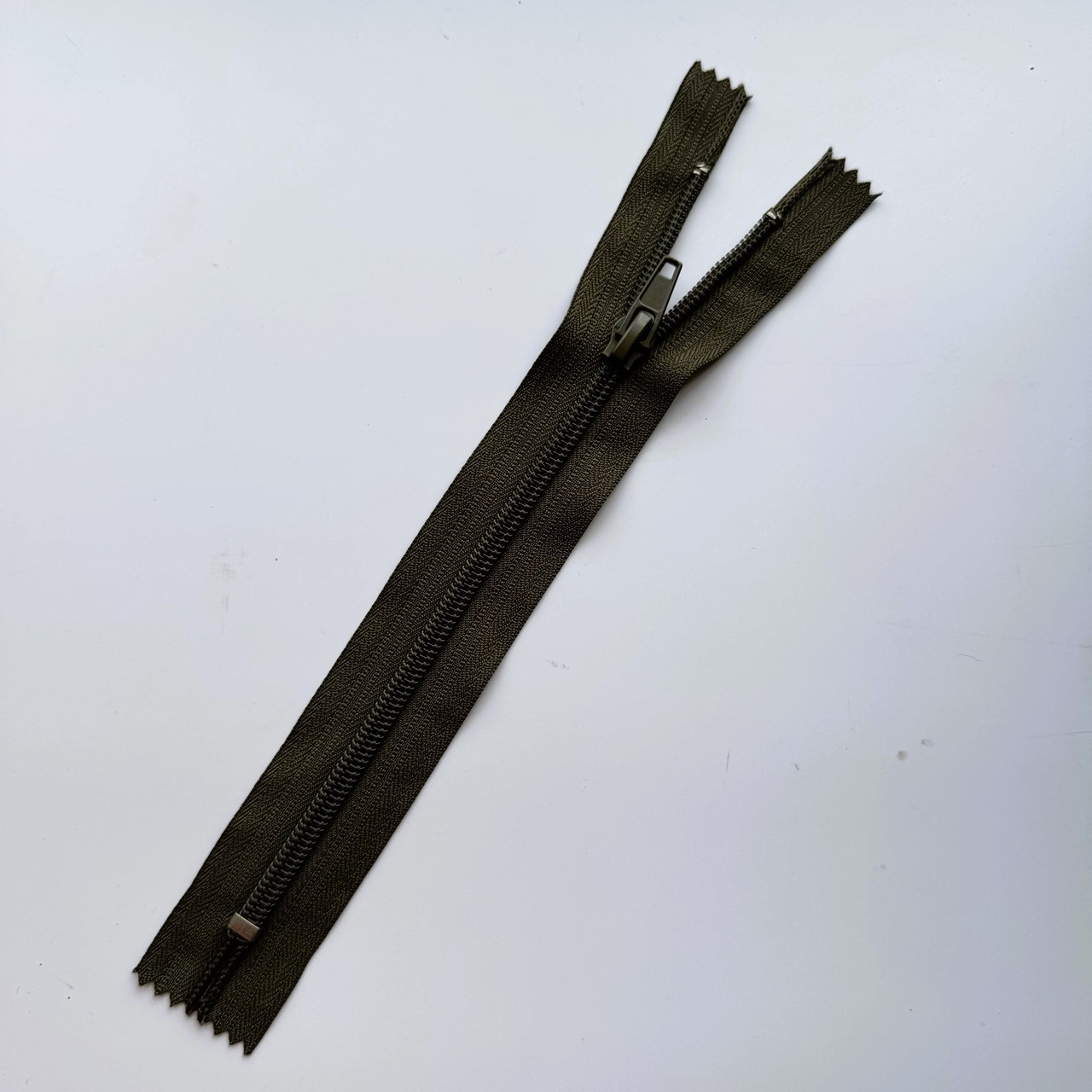 Блискавка спіральна №6 нероз'ємна 20см S-096 хакі пулер косий МО ZIP