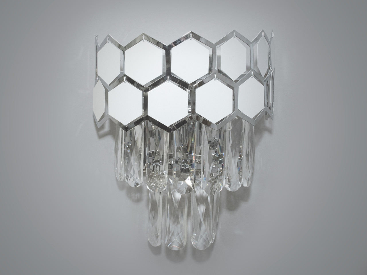 Сучасний кришталевий настінний світильник "Соти" на 3 лапми, колір хром 21114-250HR+WH-LS