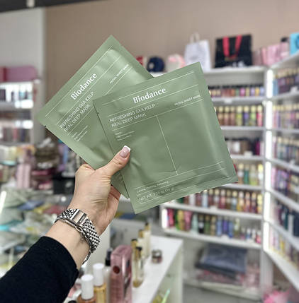Гідрогелева освіжаюча маска з морськими водоростями Biodance Refreshing Sea Kelp Real Deep Mask 34г, фото 1