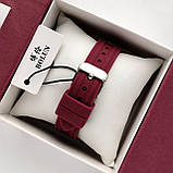 Жіночий наручний годинник Bolun бордового кольору, золотий корпус, м'який силіконовий ремінець, код - 2551b, фото 4