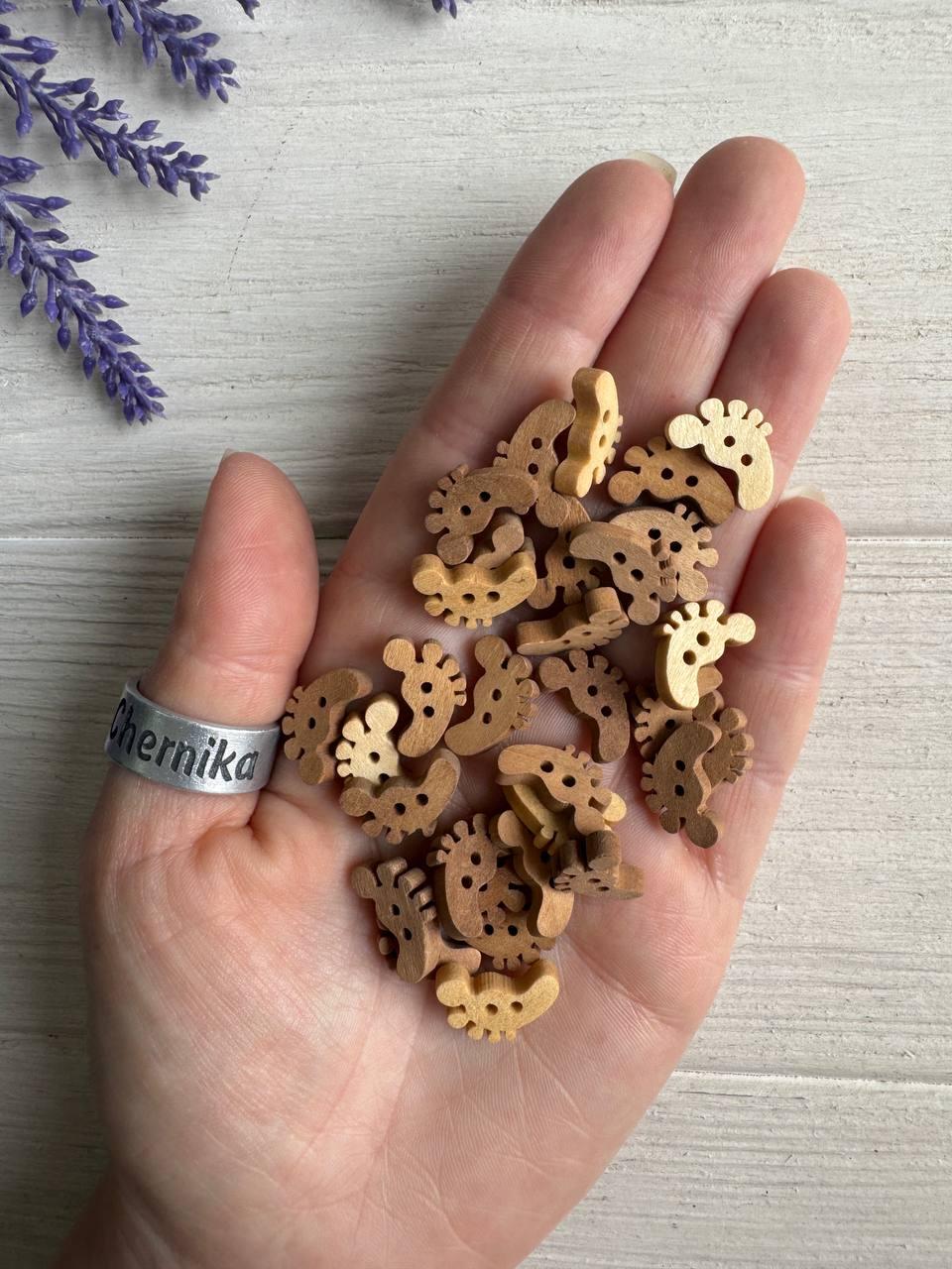 Гудзики дерев'яні " Ніжка " 15*11 мм 20 шт, фото 1