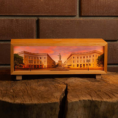 Нічник-панорама “Одеса і де Рішельє”, лаковане дерево (LED, Акумулятор, USB Type-C)