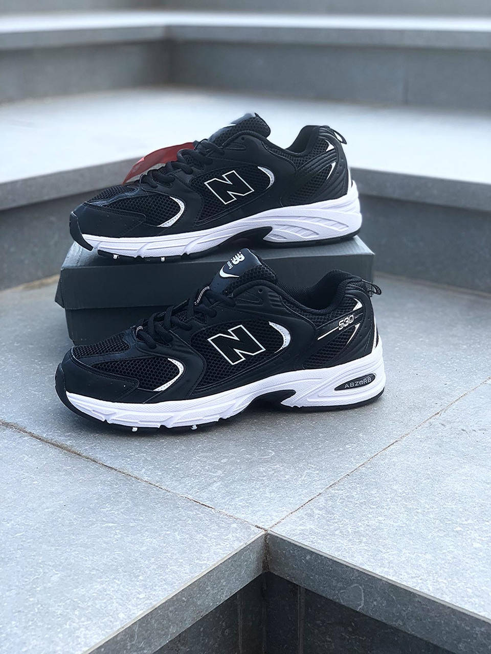 

Мужские кроссовки new Balance 530 чёрные с белым 45, Черно-белый