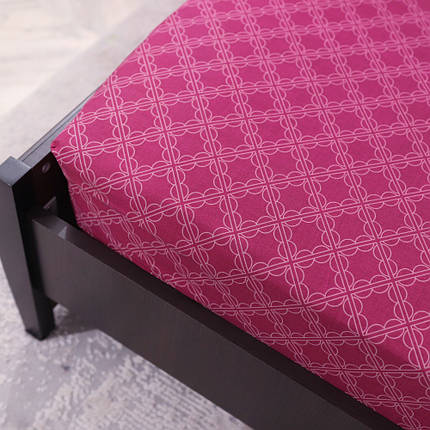 Захисне натяжне міцне простирадло гумка односпальне з бязі (90*200*25) бавовняне бордове з геометричним принтом, фото 2