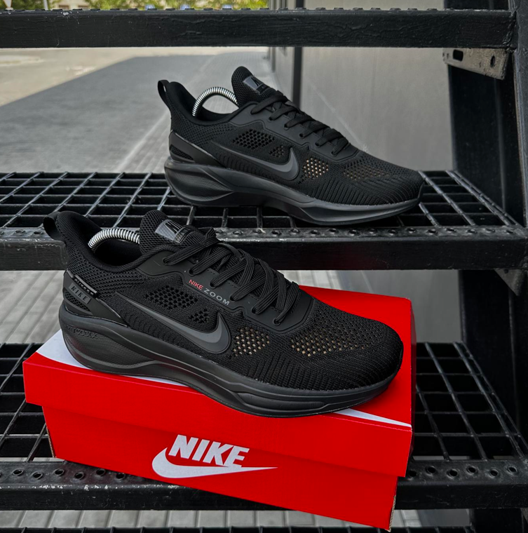 Чоловічі кросівки Nike Air Zoom React Black чорні Найк сітка текстиль піна дихаючі легкі, фото 1