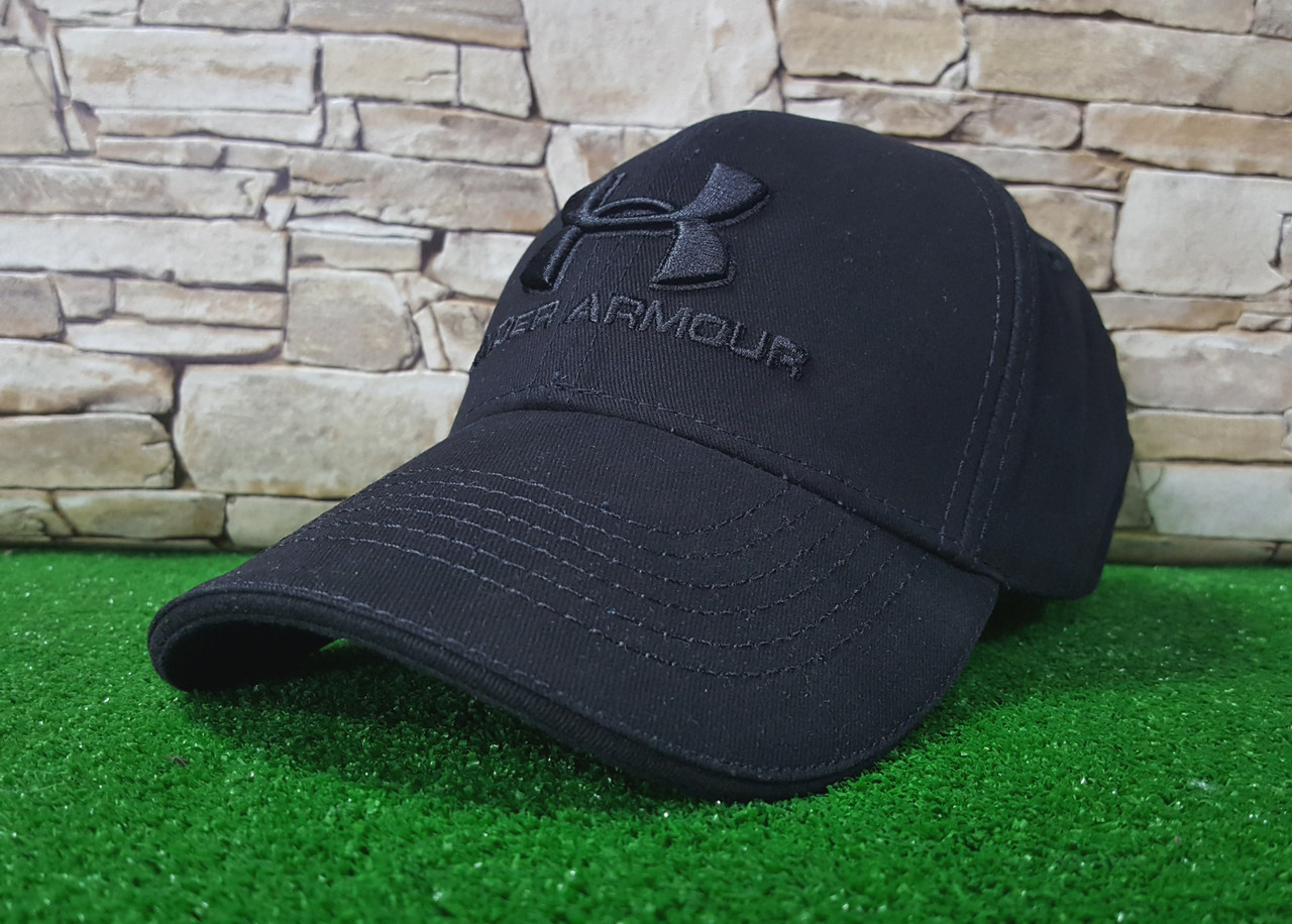 Бейсболка UNDER ARMOUR
