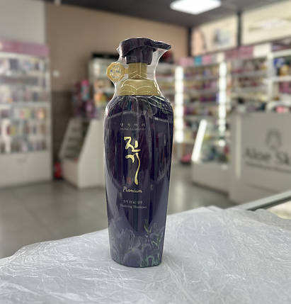 Преміальний відновлюючий шампунь для ослабленого волосся Daeng Gi Meo Ri Vitalizing Premium Shampoo 500мл, фото 2