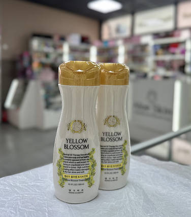 Маска-кондиціонер проти випадіння Daeng Gi Meo Ri Yellow Blossom Hair Loss Treatment 300мл, фото 1