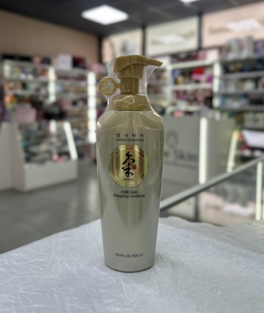 Кондиціонер для профілактики випадання волосся Daeng Gi Meo Ri Gold Energizing Conditioner 500мл