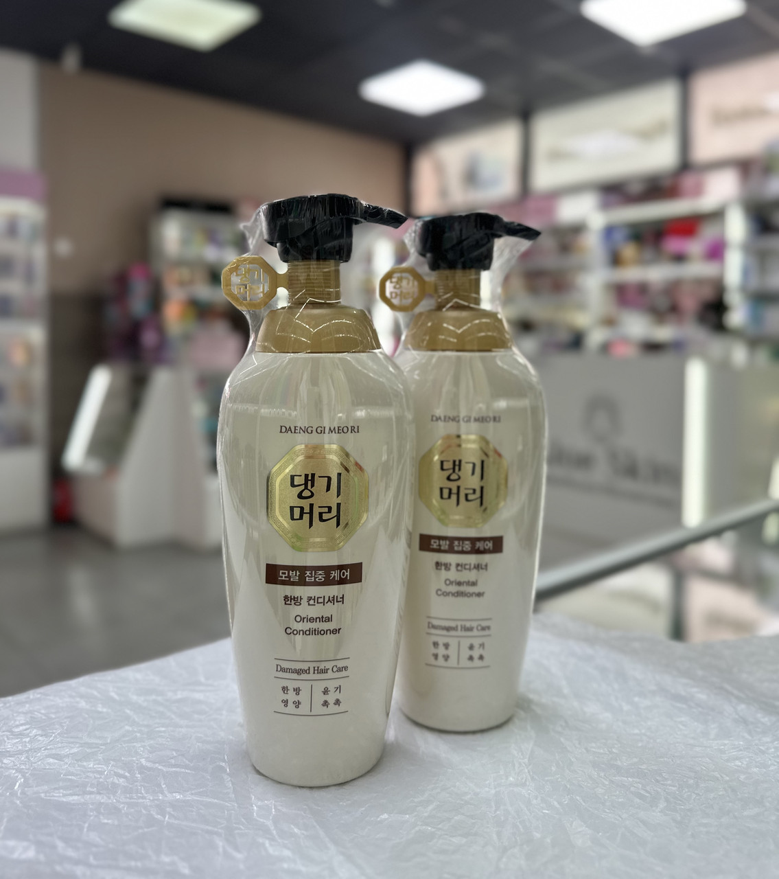 Трав'яний кондиціонер для пошкодженого волосся Daeng Gi Meo Ri Oriental Conditioner For Damaged Hair 500мл