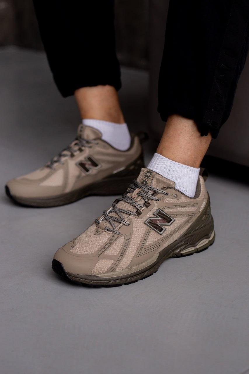 Коричневі чоловічі кросівки New Balance 1906R Brown, фото 1